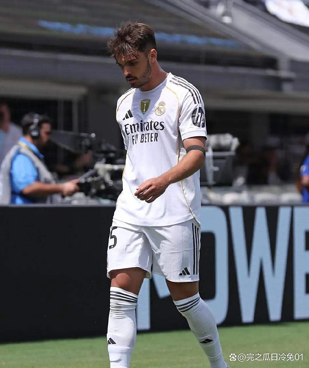 关于皇马再次赢球,客场-力克对手的信息 关于皇马再次赢球,客场-力克对手的信息