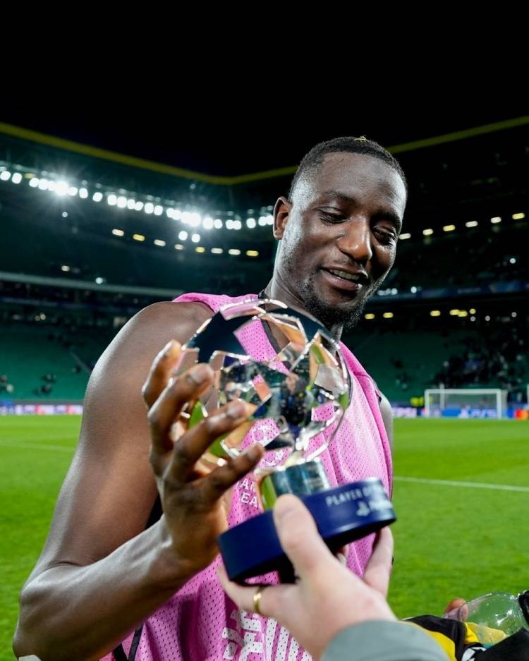 aoa体育体育链接-欧洲球员当选国际最佳，实力值得肯定