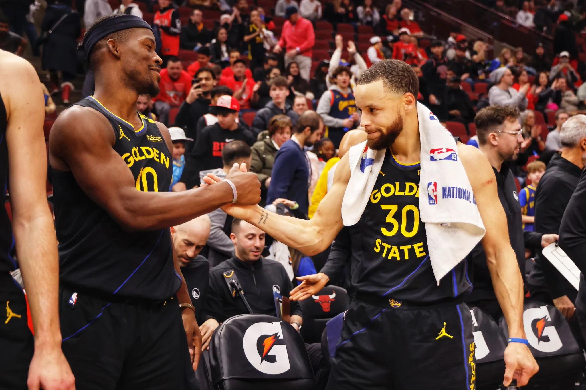 aoa体育体育网页版-包含勇士连胜热火，总决赛形势大好的词条