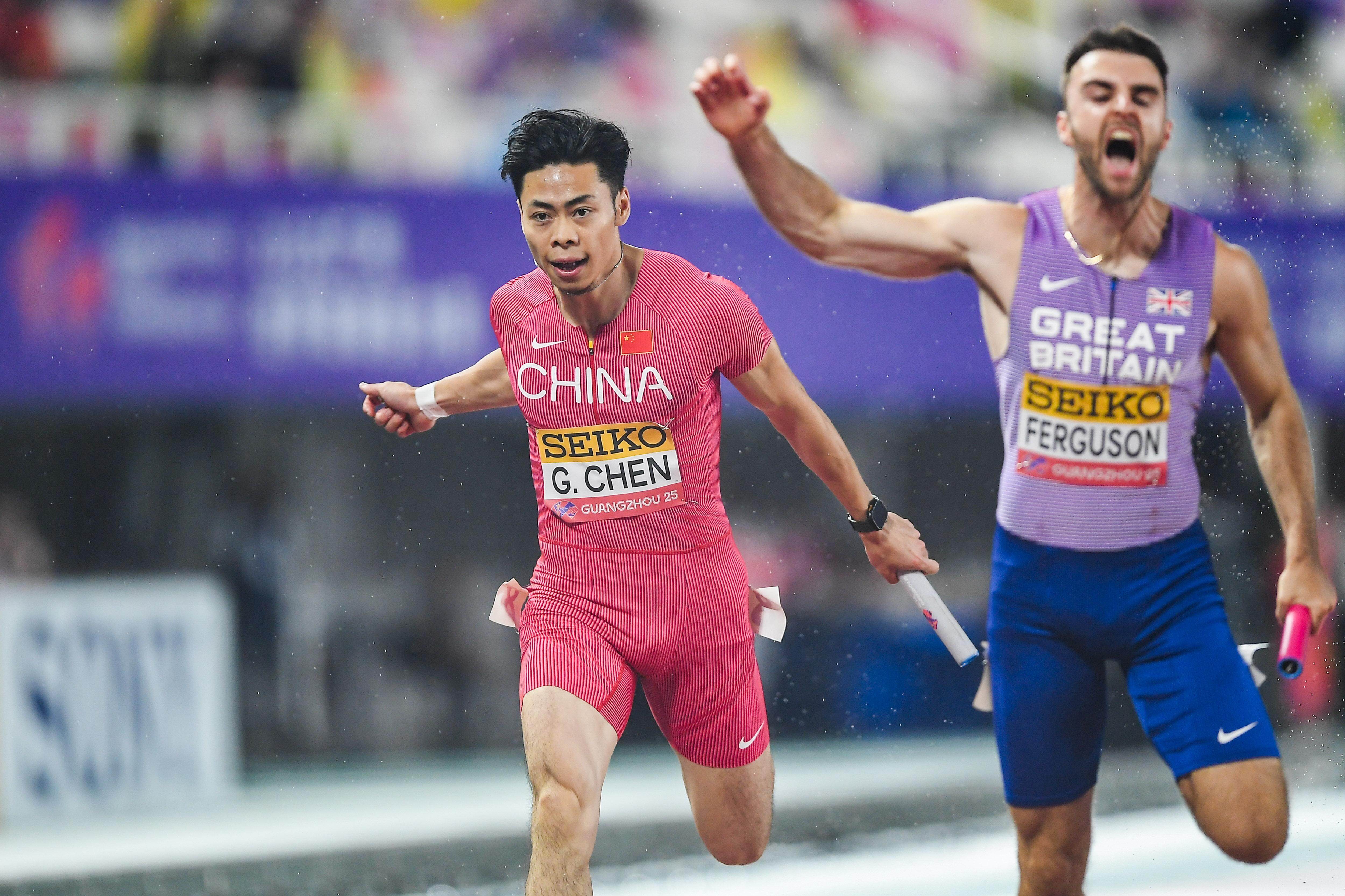 包含联赛进程激烈,百米冲刺精彩纷呈的词条 包含联赛进程激烈,百米冲刺精彩纷呈的词条