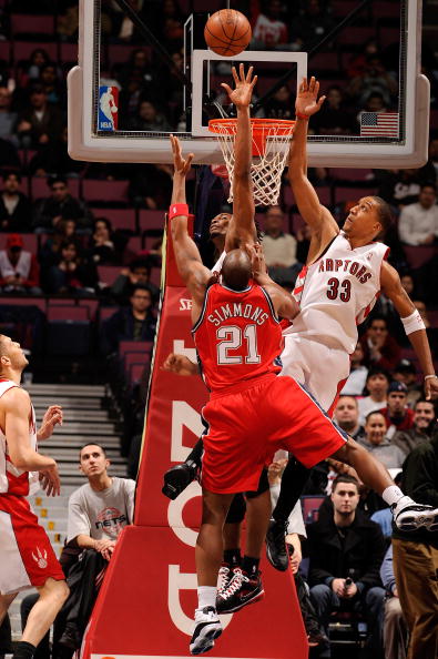 欧洲篮球联赛决赛,激烈对抗引围观 欧洲篮球联赛决赛,激烈对抗引围观