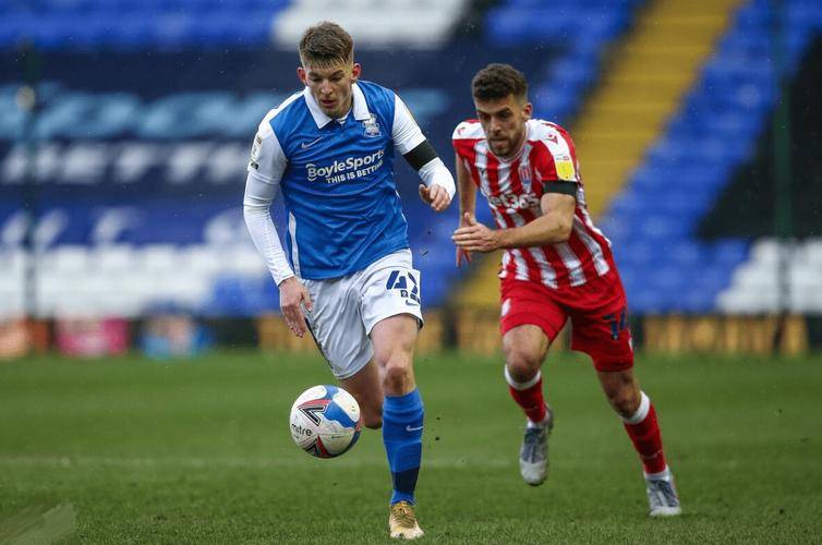 aoa体育体育网页版-纽卡斯尔联主场击败布莱顿保级前景良好的简单介绍