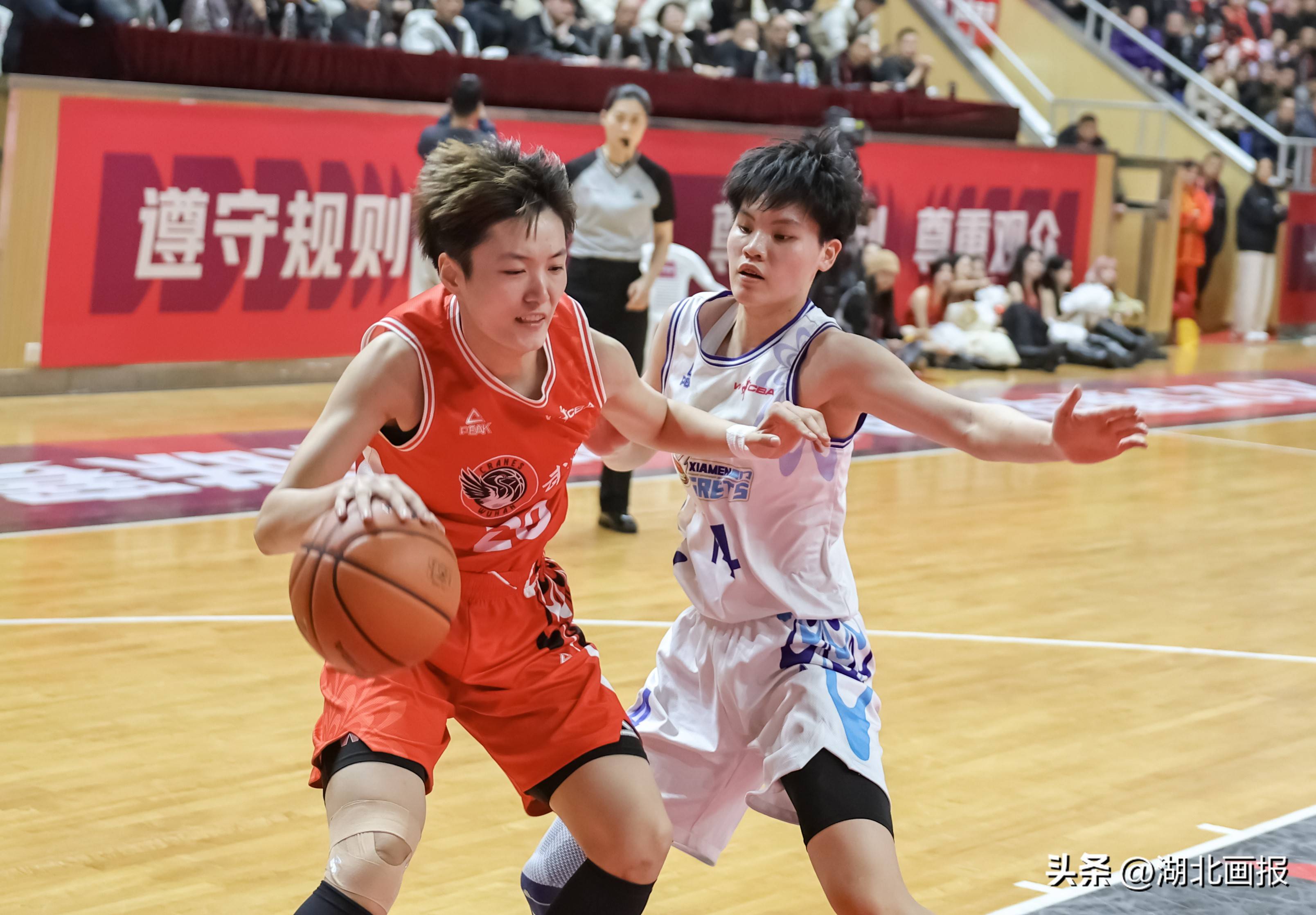 黄队球员获得技术提升,备战高水平比赛 黄队球员获得技术提升,备战高水平比赛