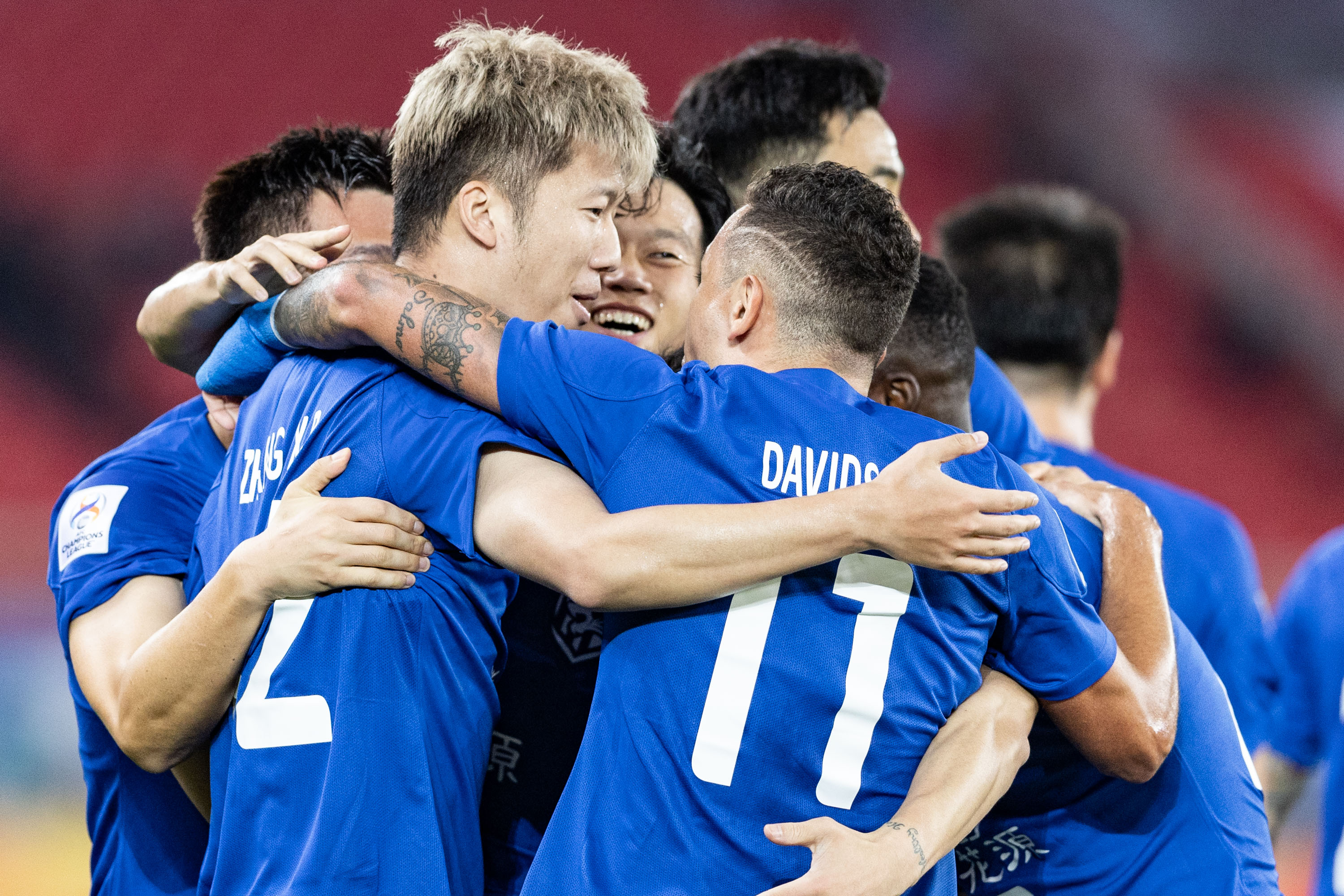 浦和红钻客场连胜,锁定亚冠六强席位 浦和红钻客场连胜,锁定亚冠六强席位