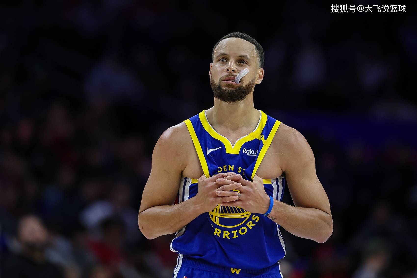 勇士逆转独行侠,库兹17分 勇士逆转独行侠,库兹17分