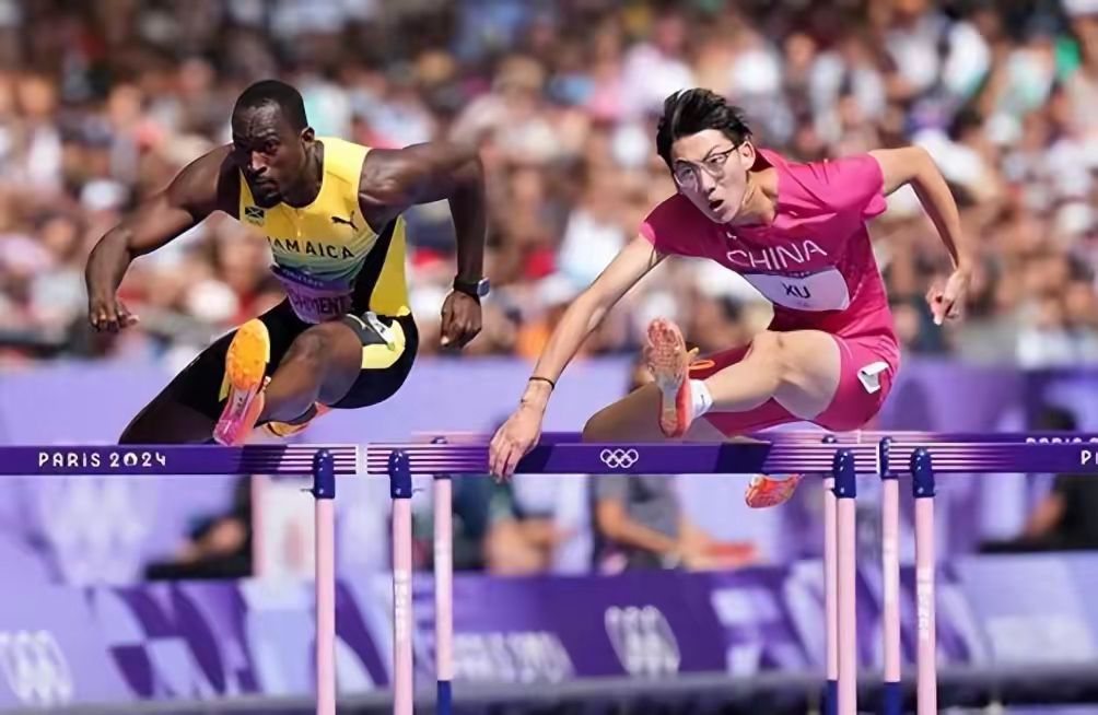 关于体育盛事:球队在比赛中冲刺到终点的信息 关于体育盛事:球队在比赛中冲刺到终点的信息