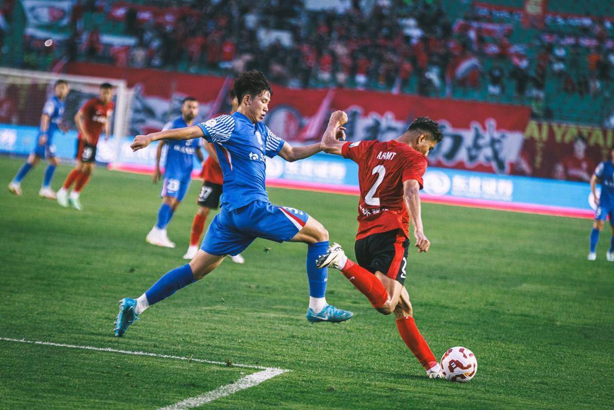 aoa体育-河南建业力克长春亚泰，保住保级希望的简单介绍