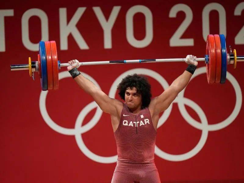 aoa体育体育在线-关于委内瑞拉运动员在举重比赛中斩获胜利的信息