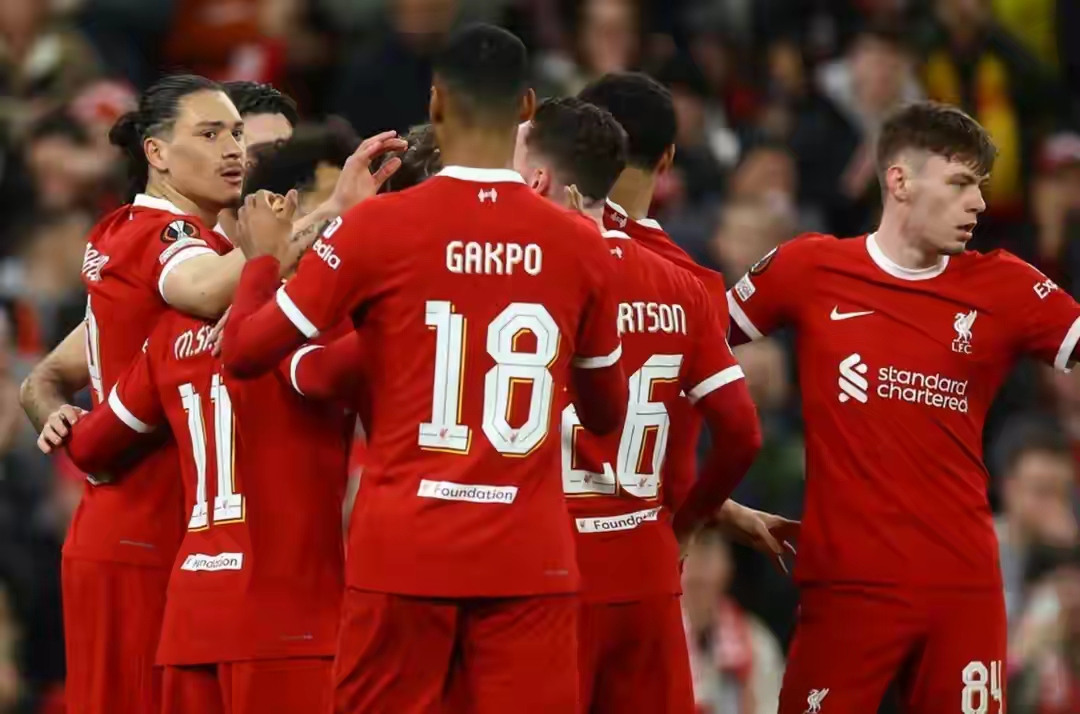 aoa体育体育亚洲官网-锡耶纳再次揽下一场胜利，保持不败战绩的简单介绍